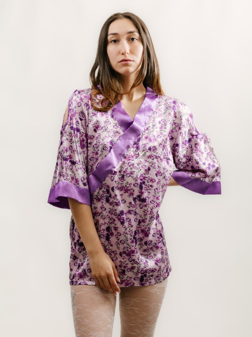Y2K Floral Wrap Top (M) medium purple vintage womens satin cold shoulder cuteY2K